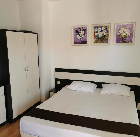 اتاق استاندارد چهار تخته, Jelezchevi Guest Rooms