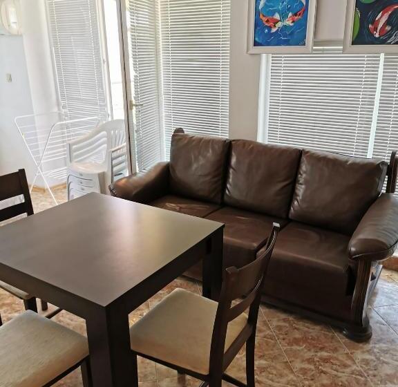 استودیوی استاندارد, Jelezchevi Guest Rooms