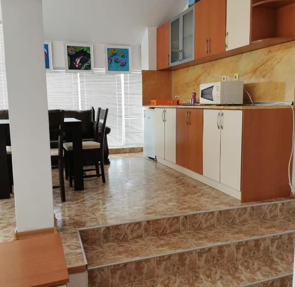 استودیوی استاندارد, Jelezchevi Guest Rooms