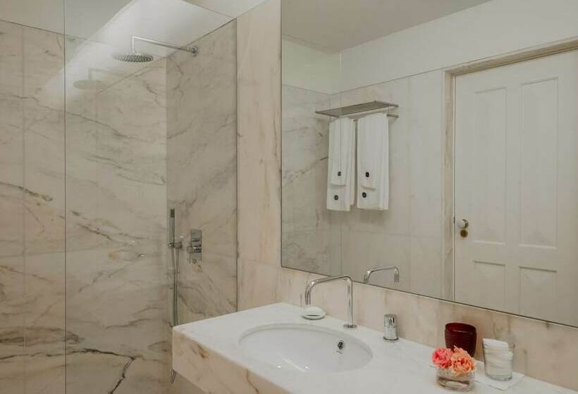 Quarto Estandar, Paço De Vitorino