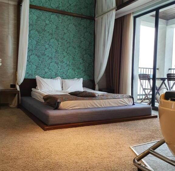 سوییت جونیور, Regina Maria Spa Design