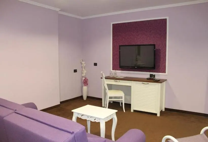 パークビュースタンダードステューディオ, Regina Maria Spa Design