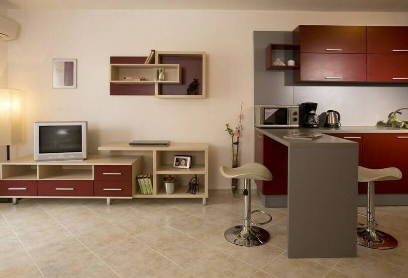 침실 2개 아파트, Sunset Complex