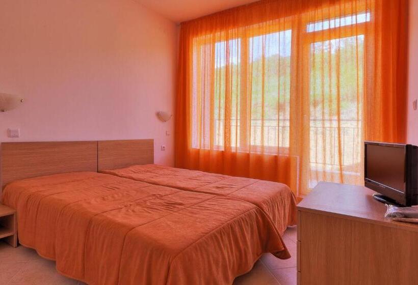 침실 1개 아파트, Sunset Complex