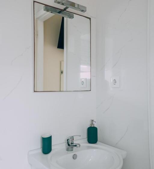 스탠다드 룸, Green Coast Surf House