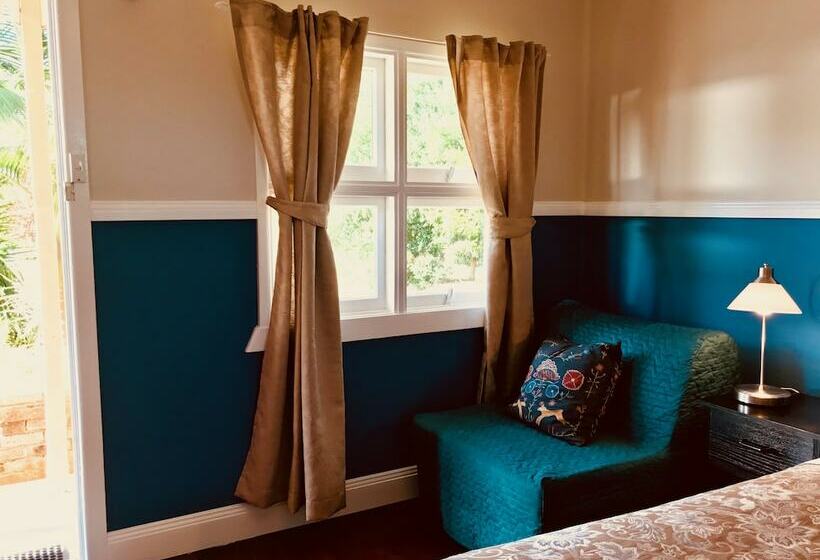 Номер Deluxe, The Lady Jane Motel