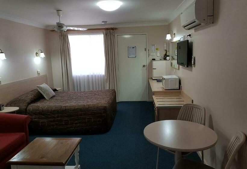 اتاق لوکس, Abraham Lincoln Motel