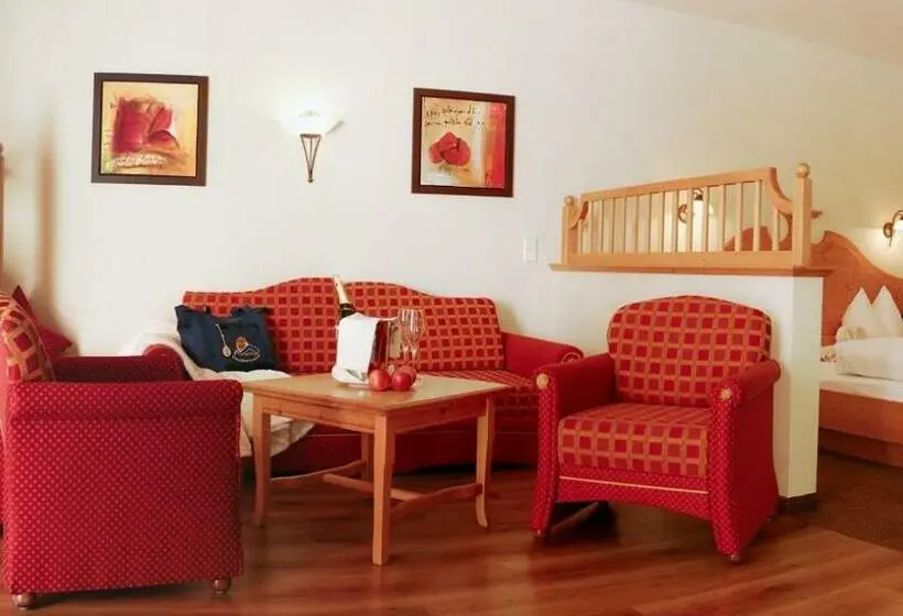バルコニー付スイート, Alphotel Tyrol