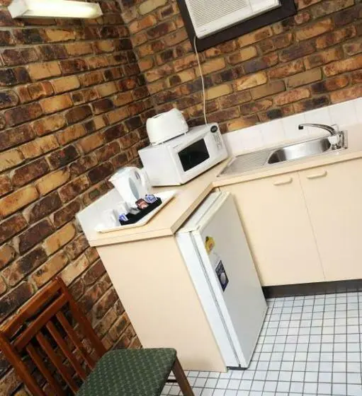 キングサイズベッドのスタンダードルーム, Annalee Motel Beaudesert