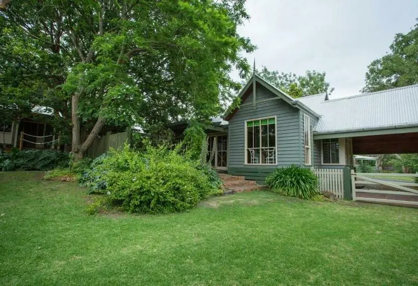 １ベッドルームハウス, Oak Tree Lodge