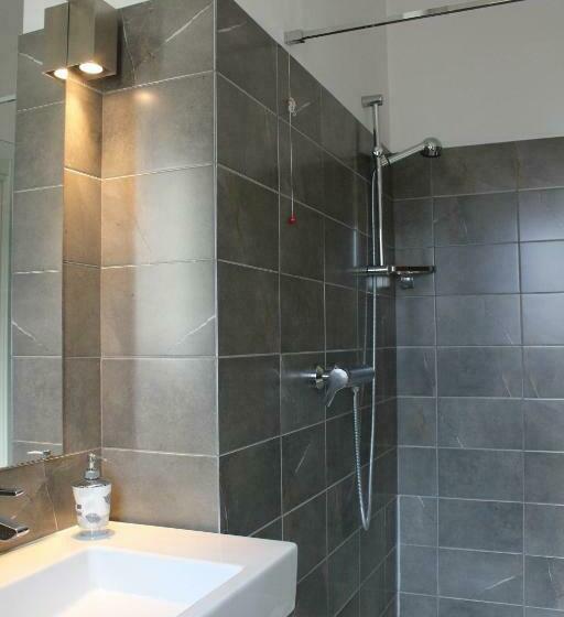 اتاق استاندارد با بالکن, Solosonno