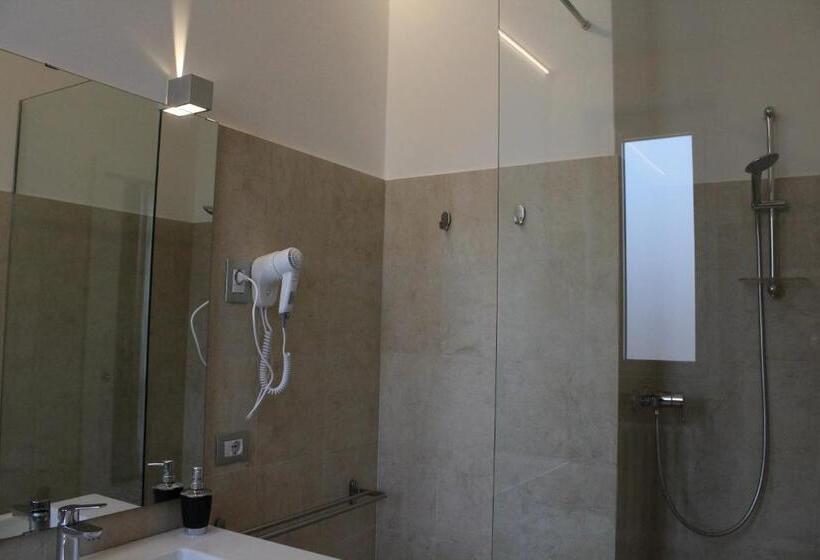 اتاق سوپریور با چشمانداز کوهستان, Solosonno