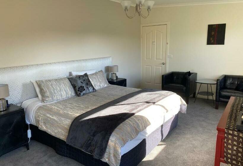 חדר סטנדרט עם מיטת קינג, Harmony Bed & Breakfast