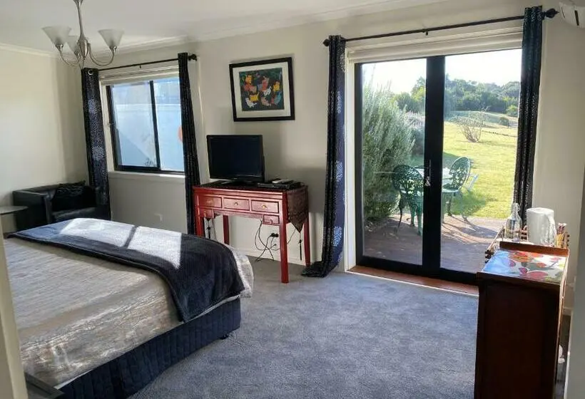 キングサイズベッドのスタンダードルーム, Harmony Bed & Breakfast