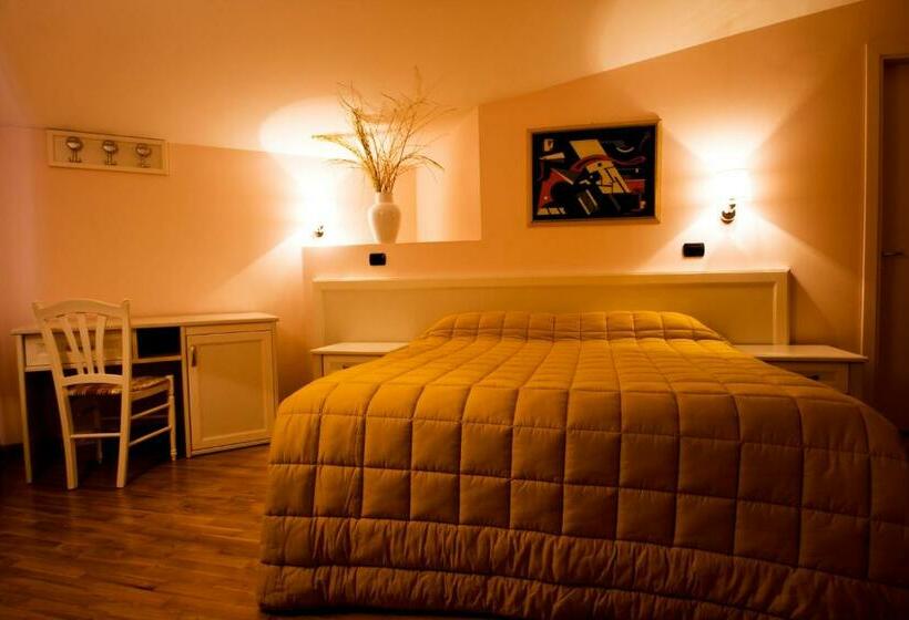 标准间, Albergo Ristorante Siro