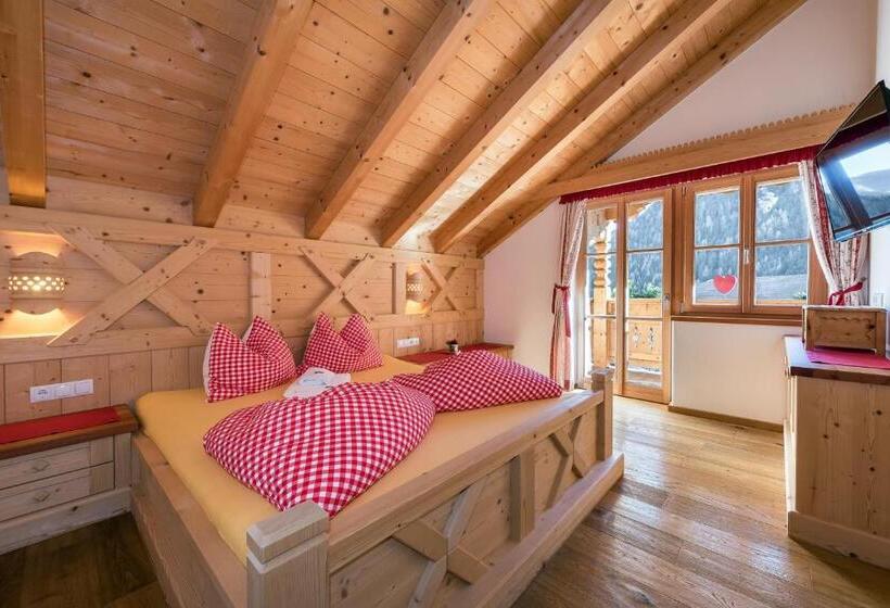 جناح جونيور مطل على الحديقة, Chalets Almdorf Haidenberg