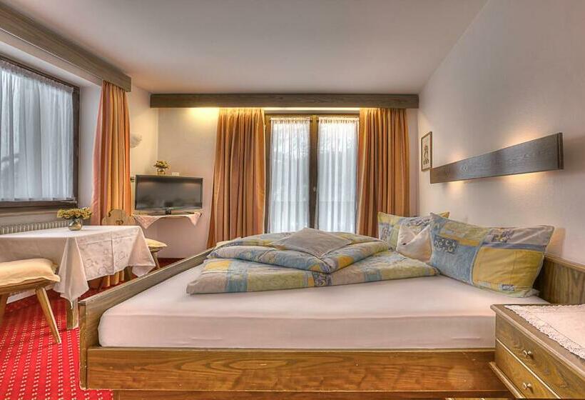 标准间带阳台, Garnì Bel Air