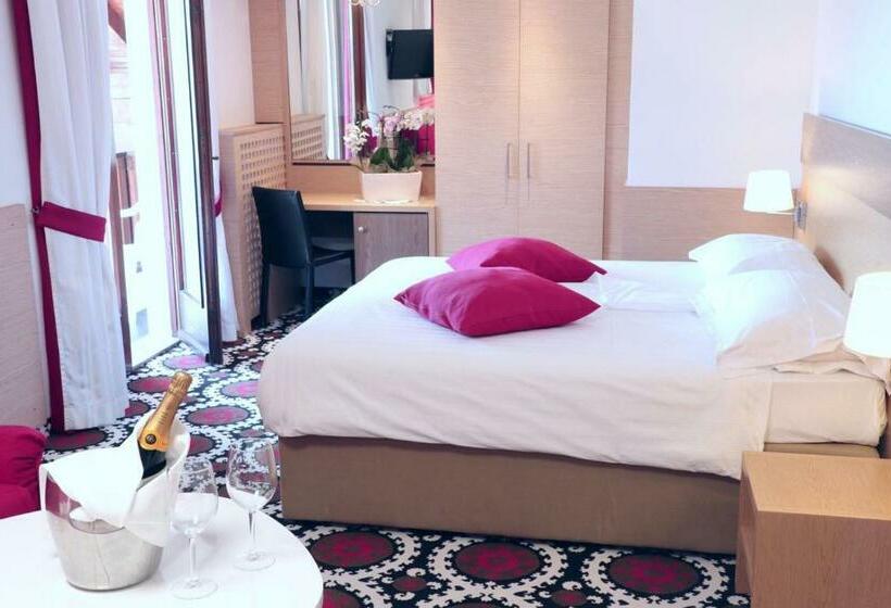 家庭间, Olympic Royal