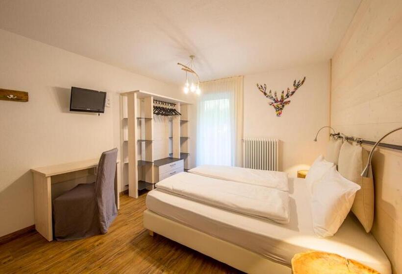 Pokój Superior, Sassleng