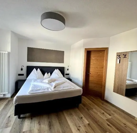 Huoneisto 2 Makuuhuonetta, Schmalzlhof