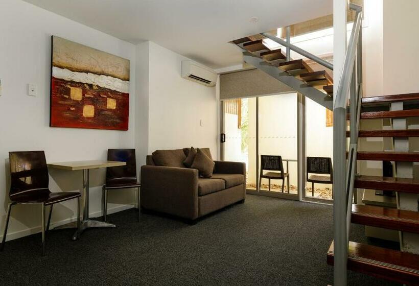 １ベッドルームアパートメント, The Waterloo Bay