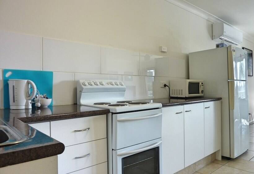 شقة غرفتين, Jadran Motel & El Jays Holiday Lodge