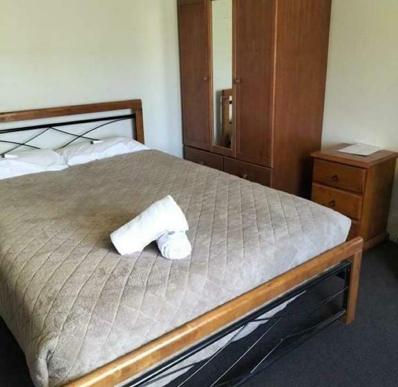 חדר סטנדרט יחיד מיטת קווין, Australian