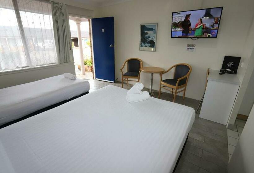 스탠다드 룸, Reign Inn Newcastle