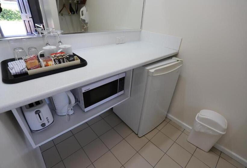 带特大床的豪华房间, Reign Inn Newcastle