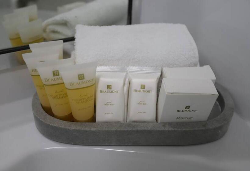 家庭间, Reign Inn Newcastle