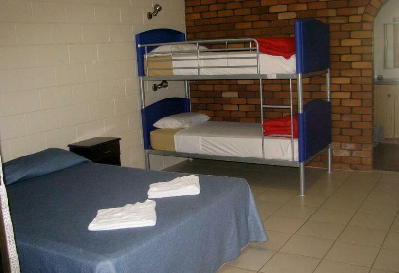 غرفة قياسية, Susan River Homestead