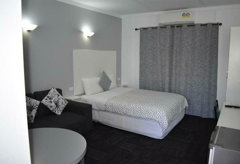 اتاق استاندارد, Riviana Motel