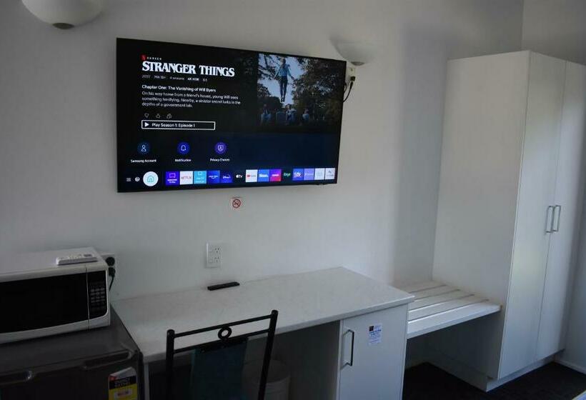 اتاق استاندارد با تخت بزرگ, Riviana Motel