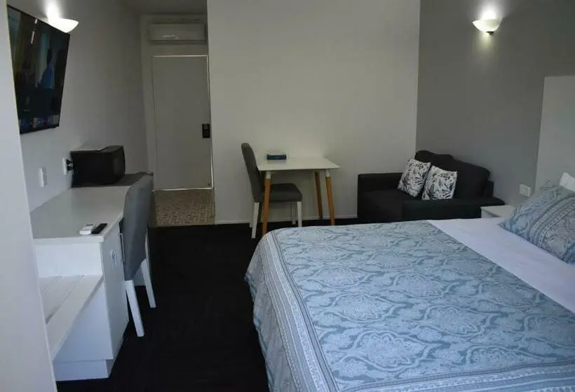 Standard-huone King-vuode, Riviana Motel