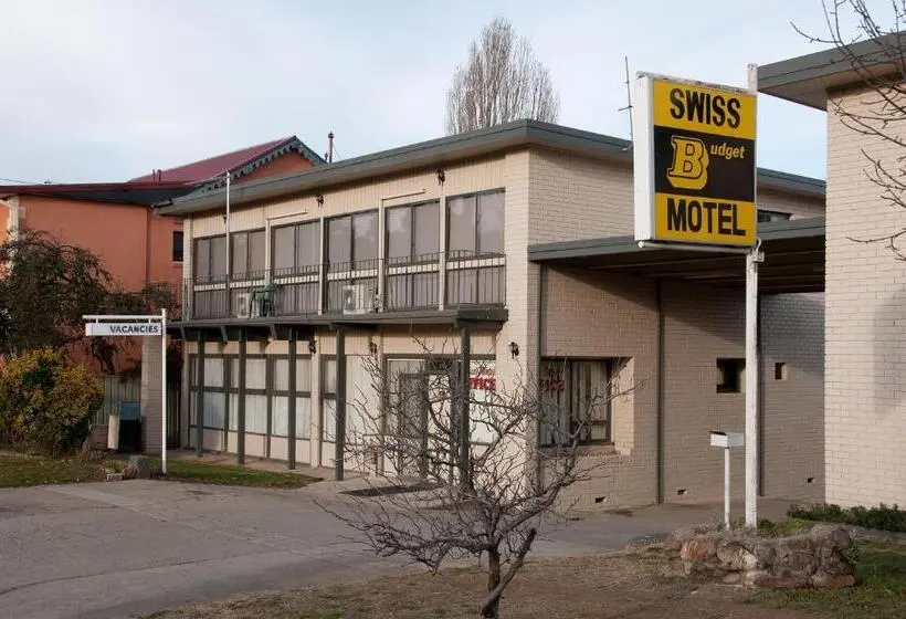 Standard Neljän Hengen Huone, The Swiss Motel