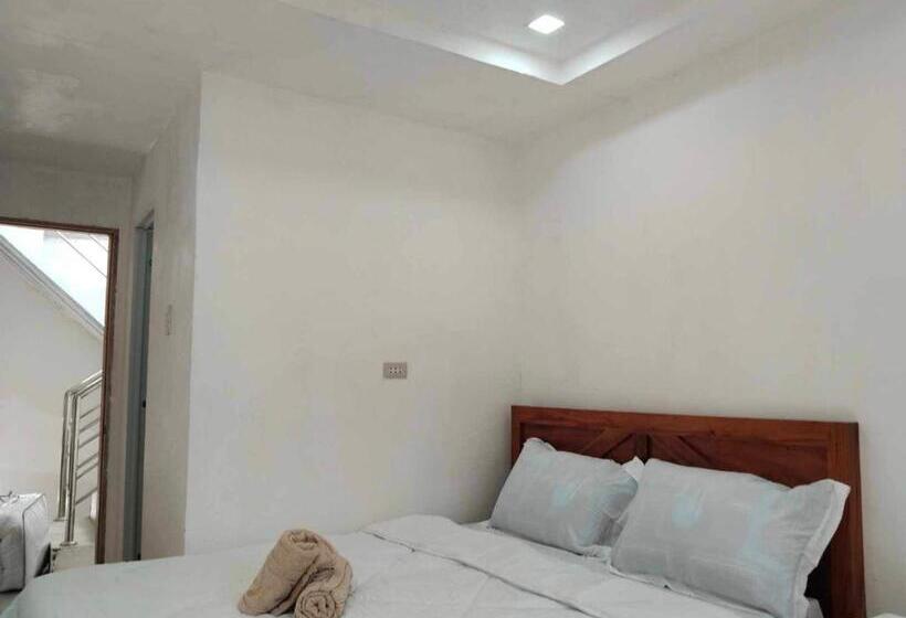 استودیوی لوکس, Kathy S Place At Cold Spring