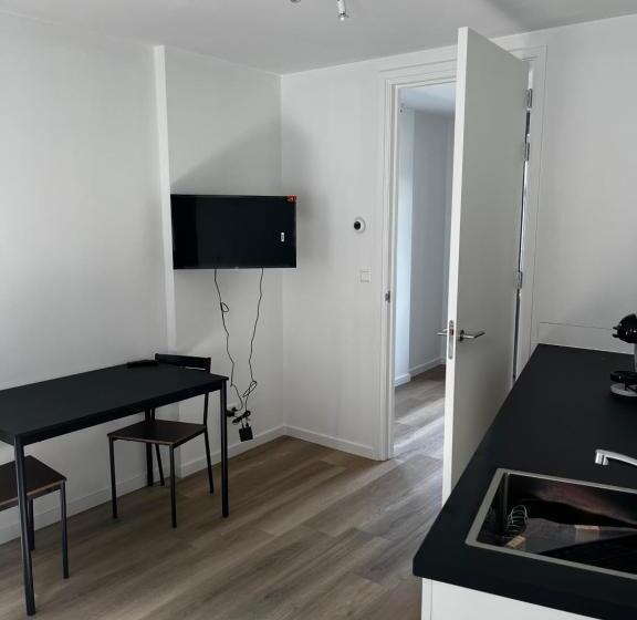 اتاق استاندارد, Apartement Hotel Stays By Adm