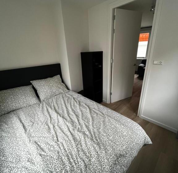 اتاق استاندارد, Apartement Hotel Stays By Adm
