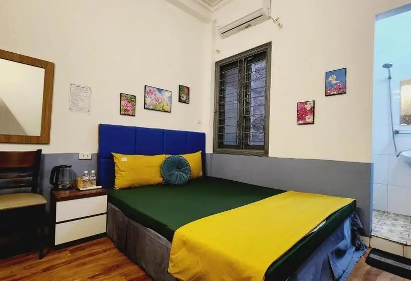اتاق سوپریور با تخت بزرگ, Long Bien Homestay