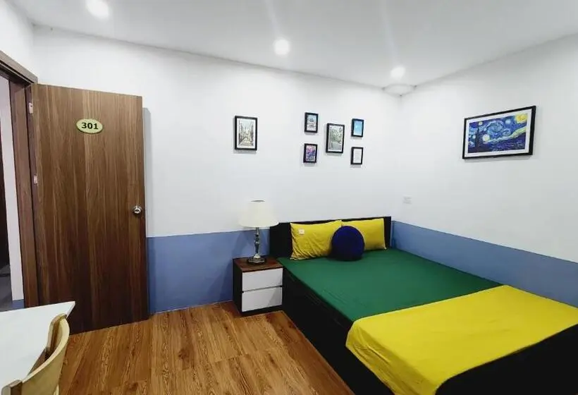 اتاق سوپریور با تخت بزرگ, Long Bien Homestay