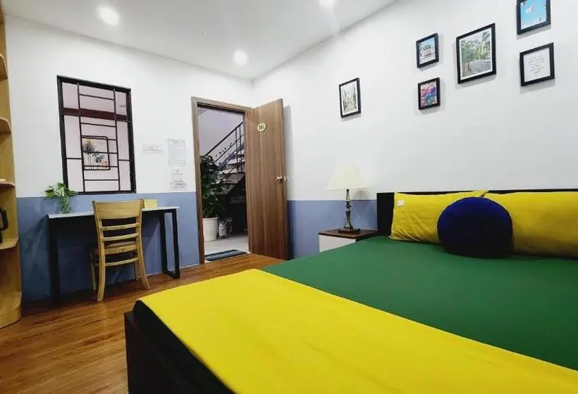 اتاق سوپریور با تخت بزرگ, Long Bien Homestay