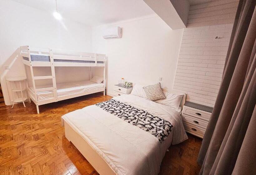 スーペリアファミリールーム, Peers Guest House