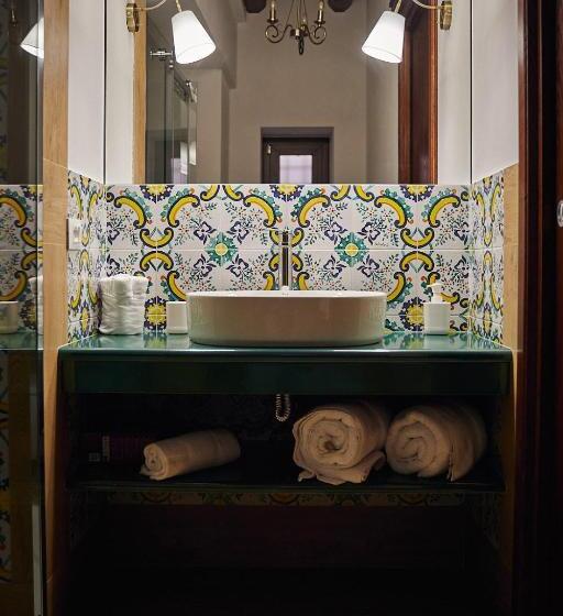 חדר דלוקס לשלושה, Trinacria Caccamo   Luxury Rooms