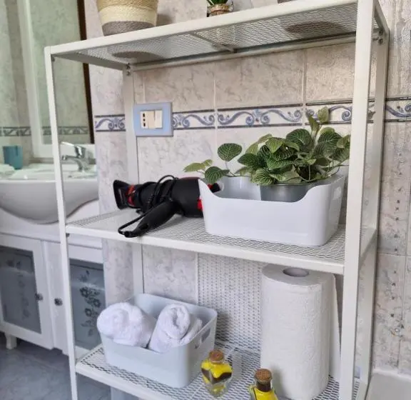 اتاق استاندارد با سرویس بهداشتی مشترک, Casa Imma