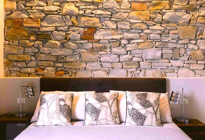 חדר סטנדרט נוף לבריכה, Tenuta Moncarlino