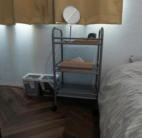 Standard Enkelrum, Hostel Kuriya Osaka