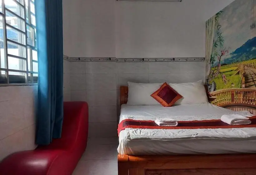 اتاق اکونومی, Khách Sạn Nguyên Trung