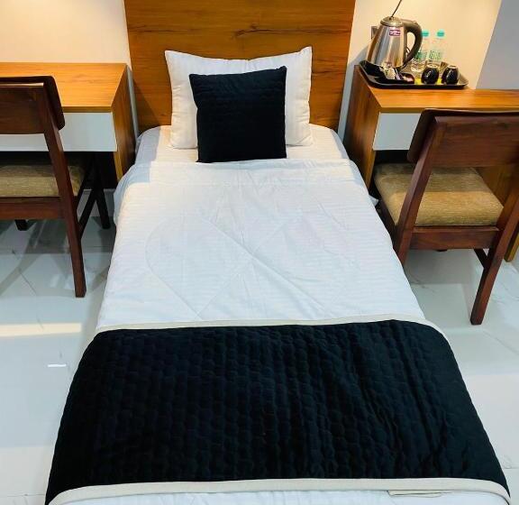 スタンダードシングルルーム, Royal Park Inn