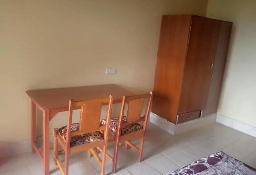 اتاق استاندارد یک نفره, Prudent Guest House