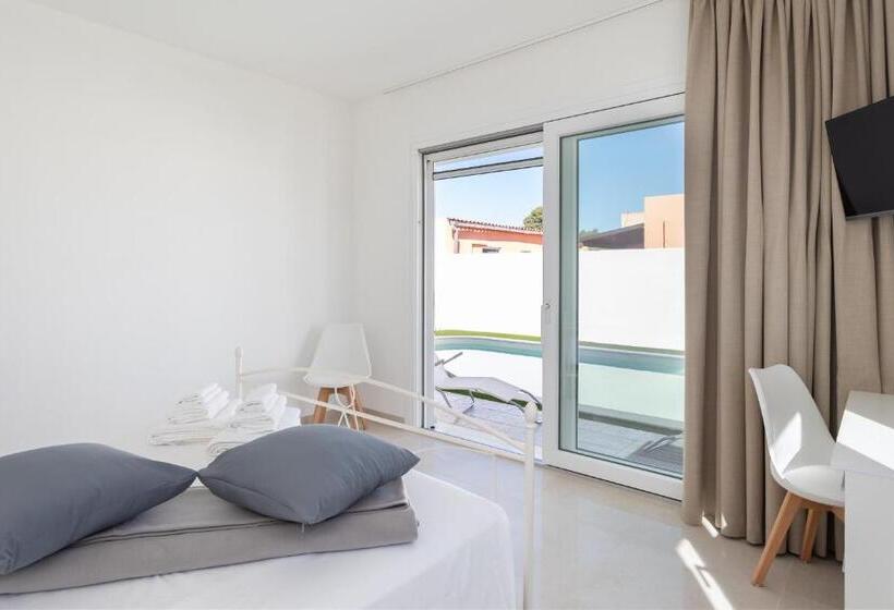 חדר סטנדרט נוף לבריכה, Villa Greca Holiday Rooms